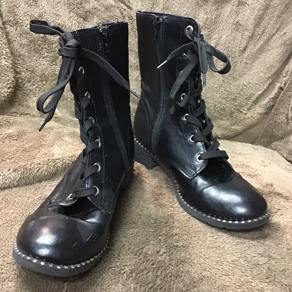 Women’s Sz 8 Bamboo boots
